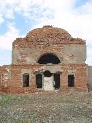 Разрушенная церковь Трех Святителей. Село Уртазым Кваркенского района Оренбургской области.