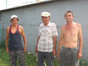 Аслаев Суюндук Гильмитдинович с односельчанами