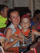 Юламанова Лира с сыном. Приезд цирка в с.Ургаза. 29 июля 2015 г.